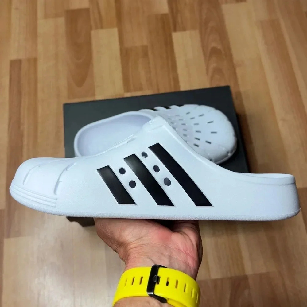 💰HUGE CLEARANCE SALE 💰 New & Authentic Adidas Adilette  Mens Clogs (FY8970) - Picture 2 of 13